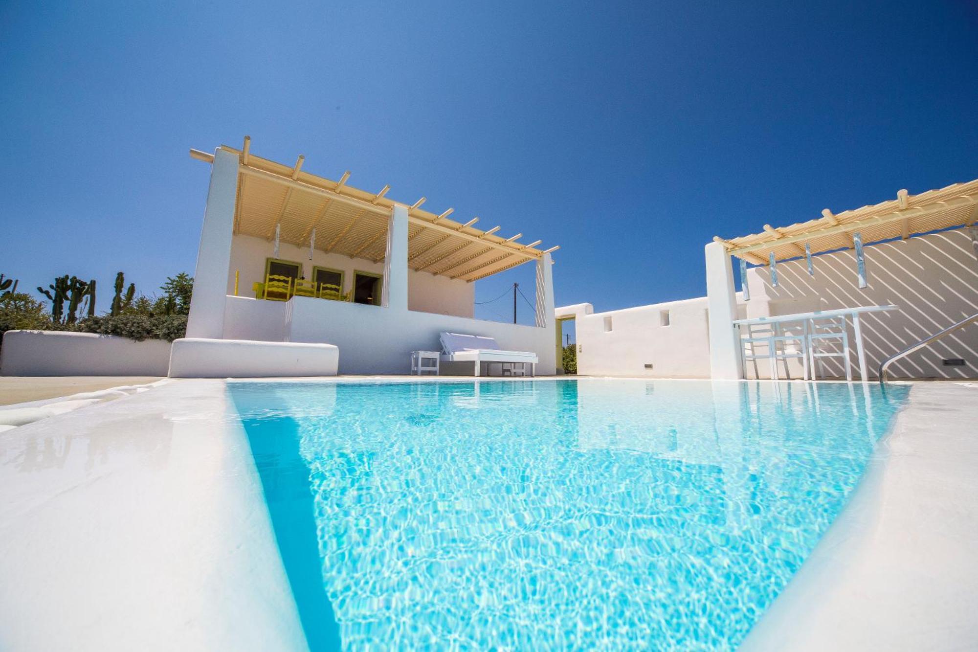 Villa with Private Pool,1279041343:JPEG